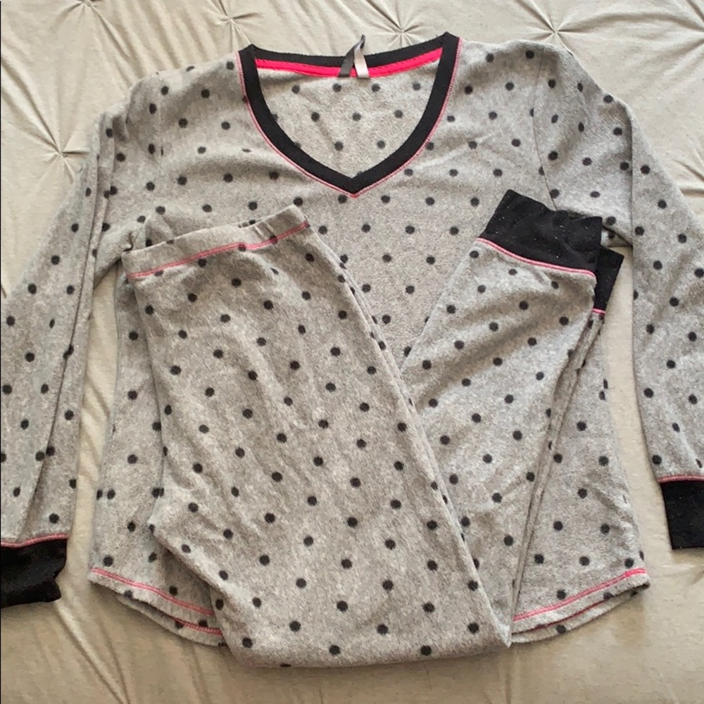 Black and gray polka dot pj set